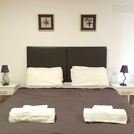 Studioguay - Apartamento Studio Con Balcon - Studio Apartment In Ba Buenos Aires Zewnętrze zdjęcie